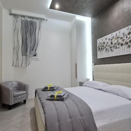 Suite Villa Laura โบโลญญา ภายนอก รูปภาพ
