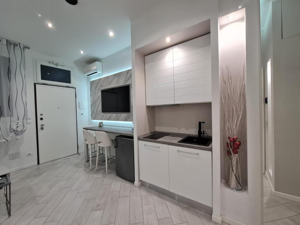 Suite Villa Laura โบโลญญา ภายนอก รูปภาพ