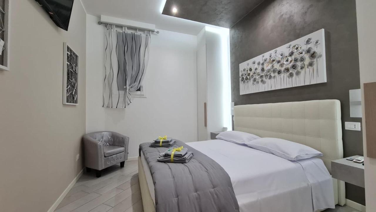 Suite Villa Laura โบโลญญา ภายนอก รูปภาพ
