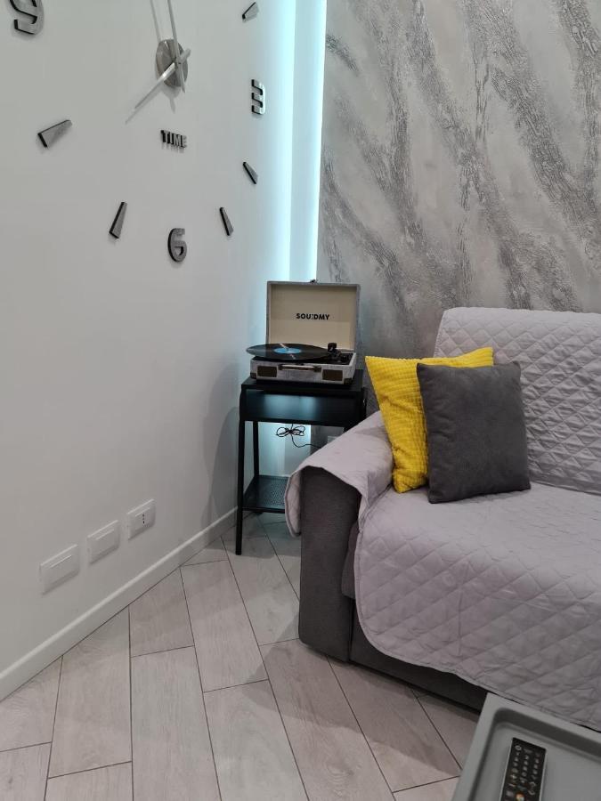 Suite Villa Laura โบโลญญา ภายนอก รูปภาพ